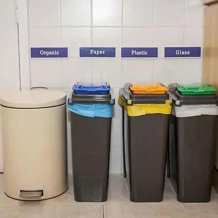 לינה וארוחת בוקר Autentik